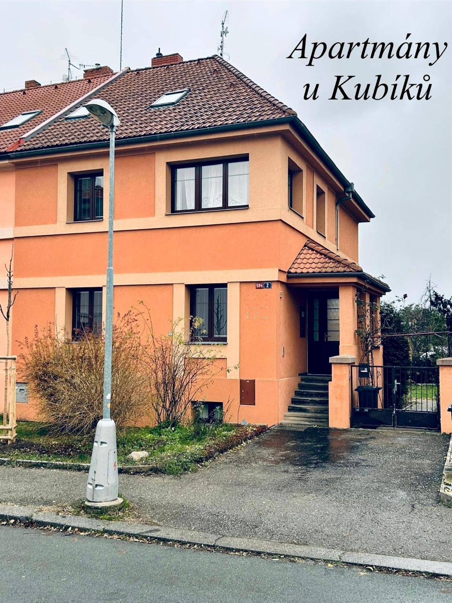 Apartmany U Kubiku Hradec Kralove Exterior photo